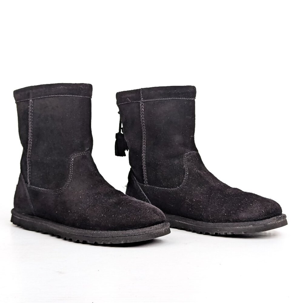 UGG Women MIA Lined Black Suede Tassel Warm Winter Ankle Boots sz 7